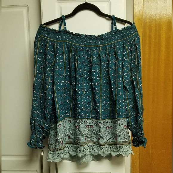 🍭Mason & Belle off shoulder print top with adjustable straps - Picture 4 of 10